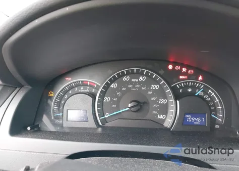 2015 Toyota Camry Le z USA, uszkodzony, nr VIN 4T4BF1FK3FR449598